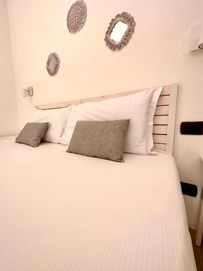 Double A Luxury Room Olbia Exterior photo